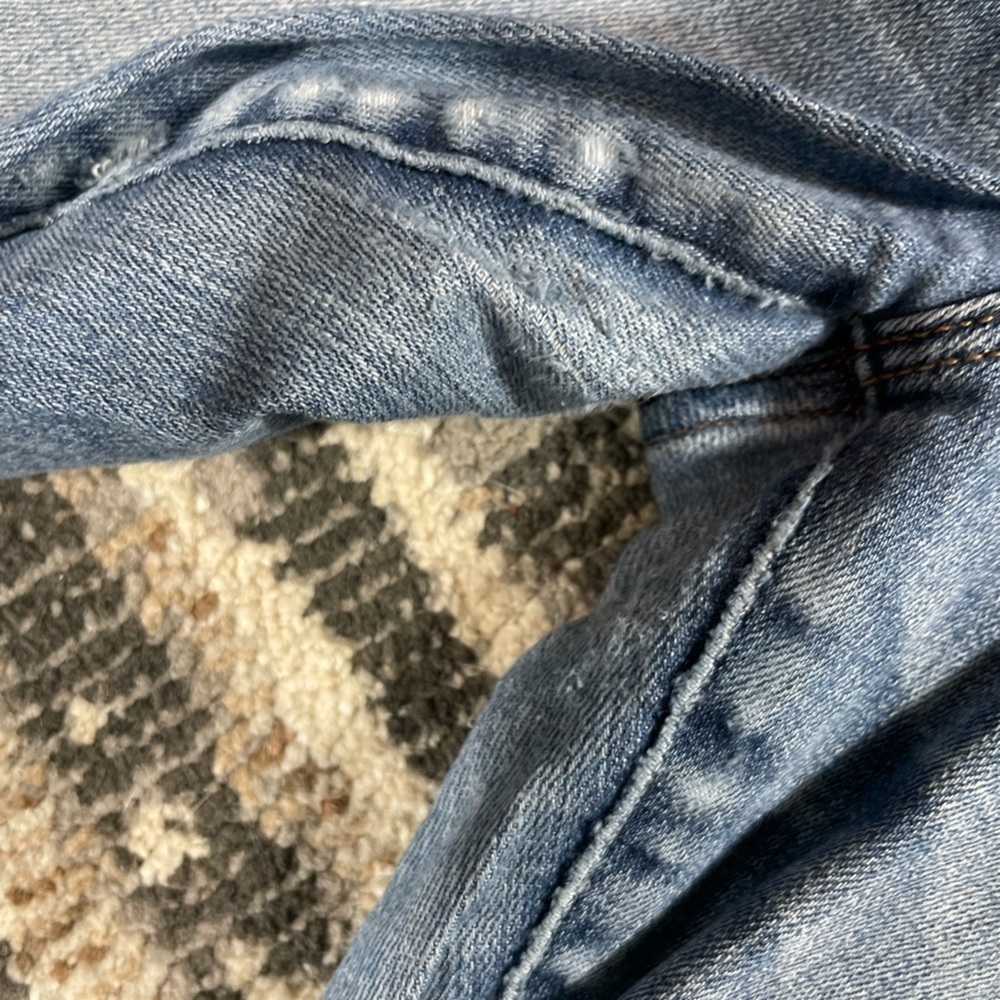 Abercrombie & Finch Simone Highrise Cropped Flare With Raw Hem Blue Cotton Jean - Picture 13 of 13